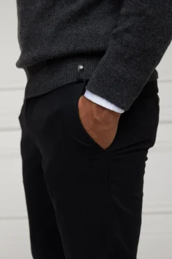 Holland Cooper Byron Crew Neck Knit< Knitwear